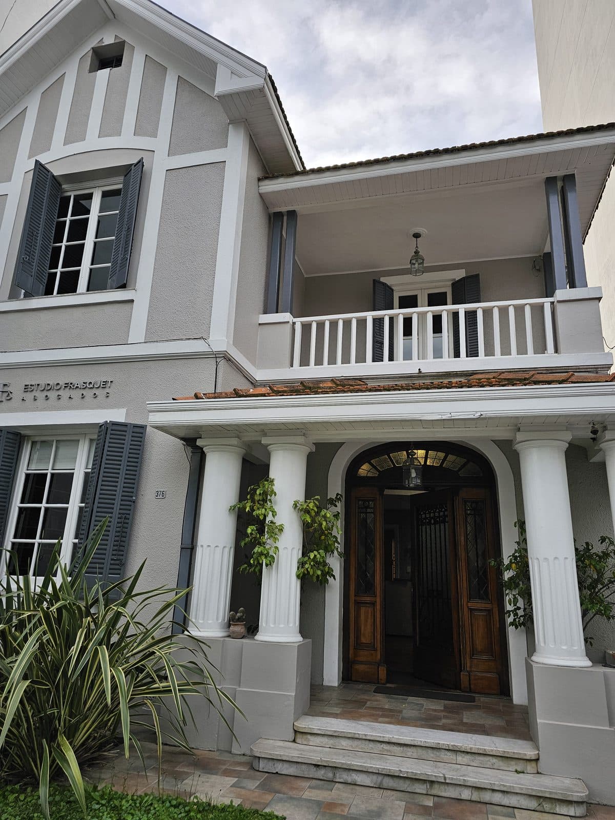 Entrada del Estudio Frasquet